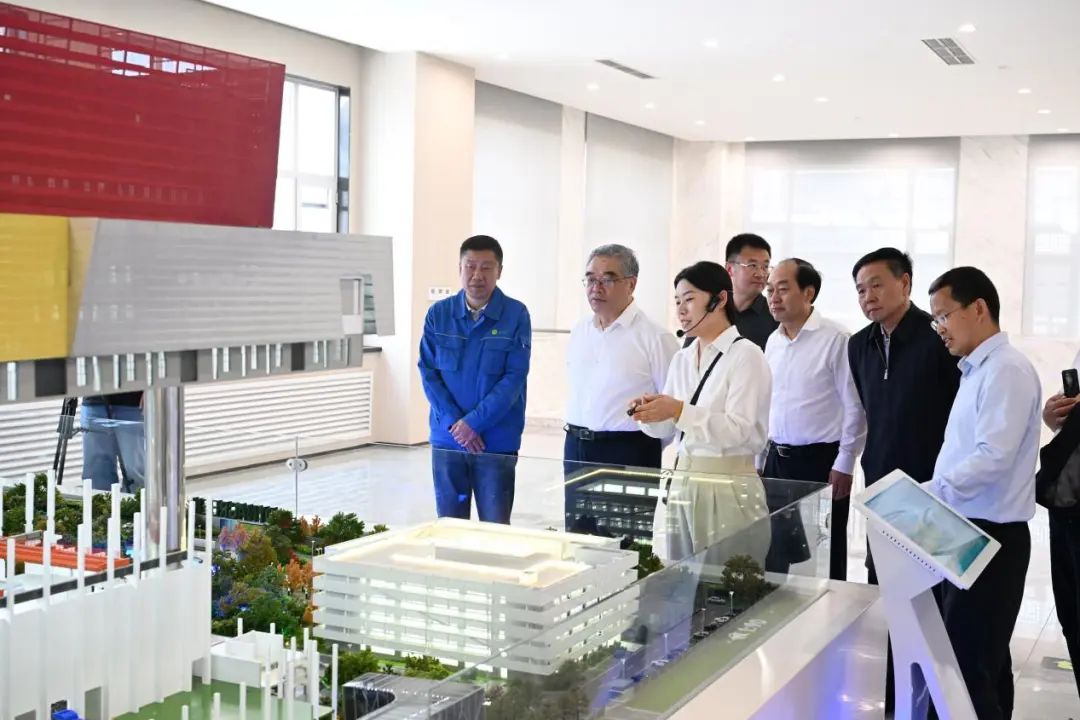 全国政协副主席朱永新调研今年会通州项目