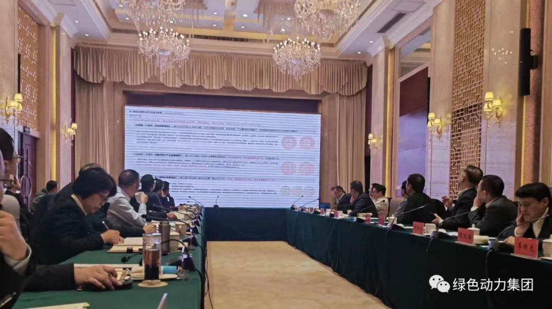 甘肃省主要领导亲切会见今年会集团董事长乔德卫